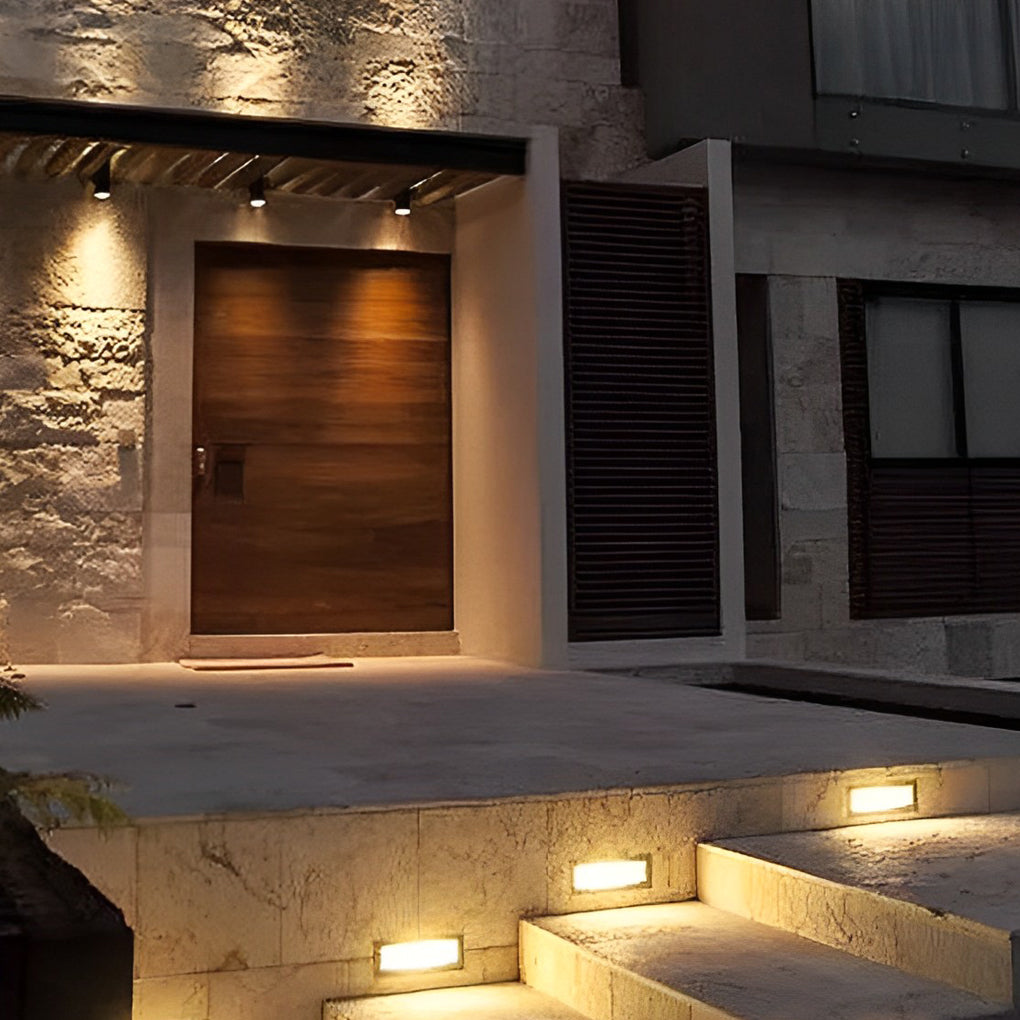 WINCHESTER MODERN LED RECESSED STEP LIGHTS IN ANODIZED ALUMINUM