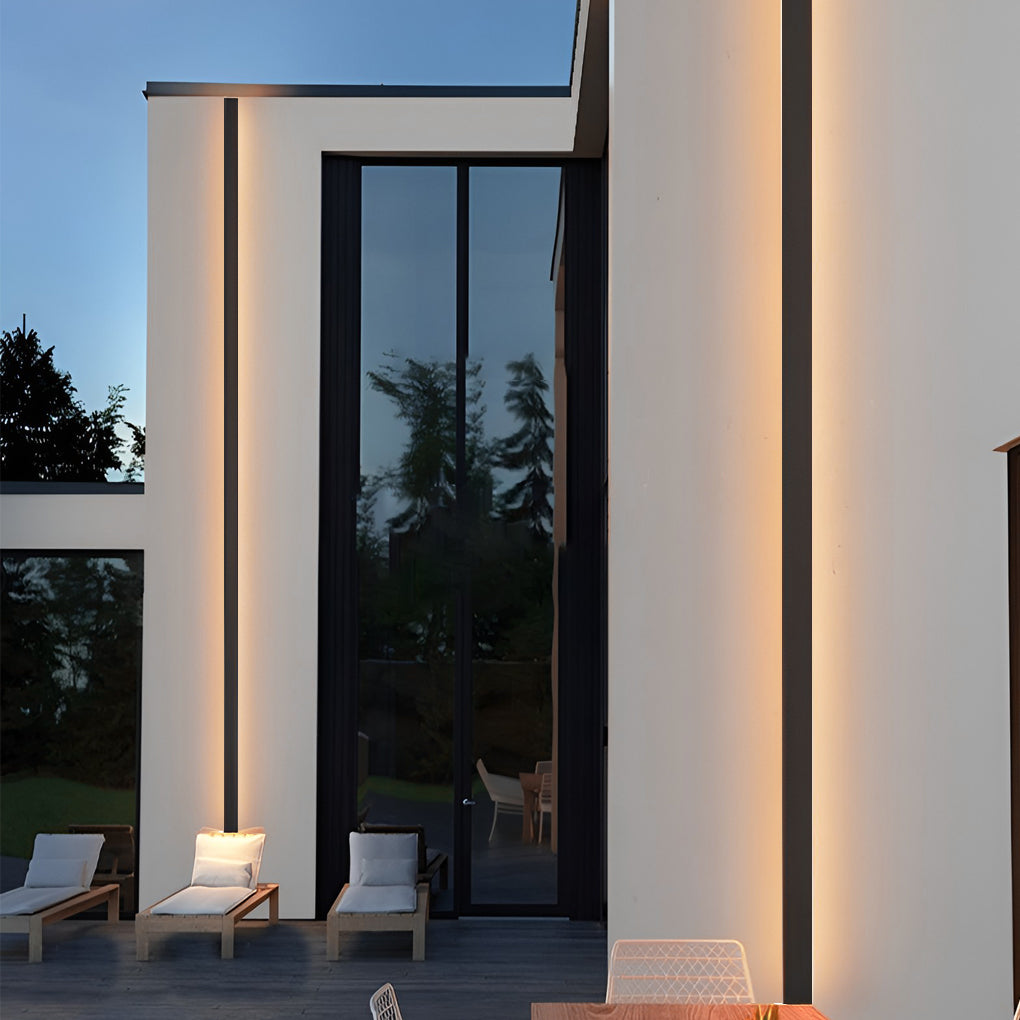 BLACKWATER RAINBOW HORIZON OUTDOOR LED WALL LANTERN