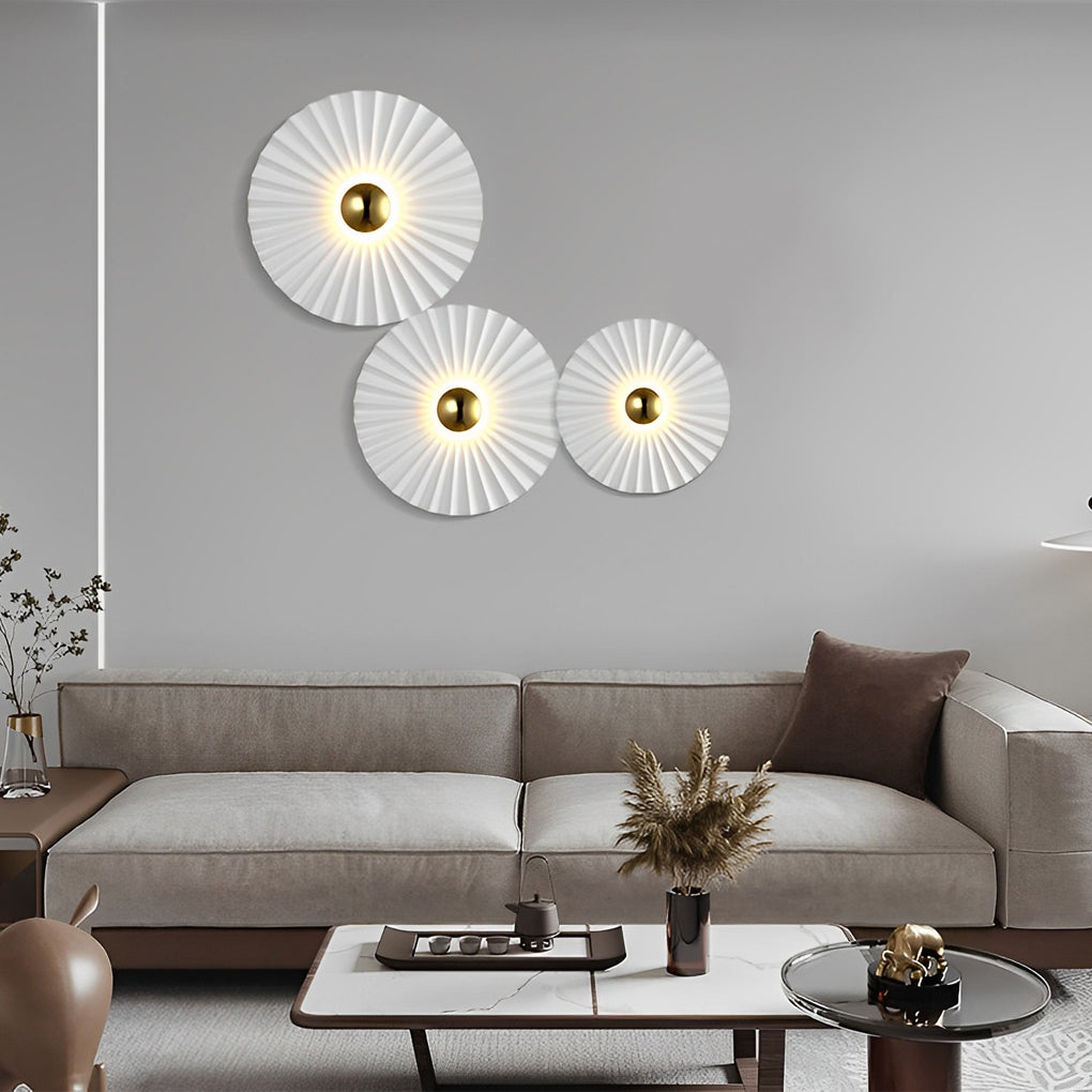 THISTLEBLOOM CIRCULAR PLEATED LUMINAIRE