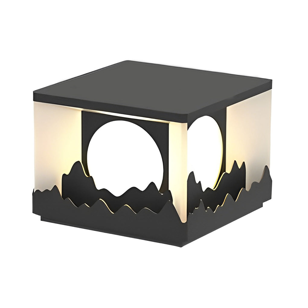 BRIDGEMAN SOLAR ILLUMINATION FENCE POST LANTERNS WITH MOUNTAIN VISTA DESIGN
