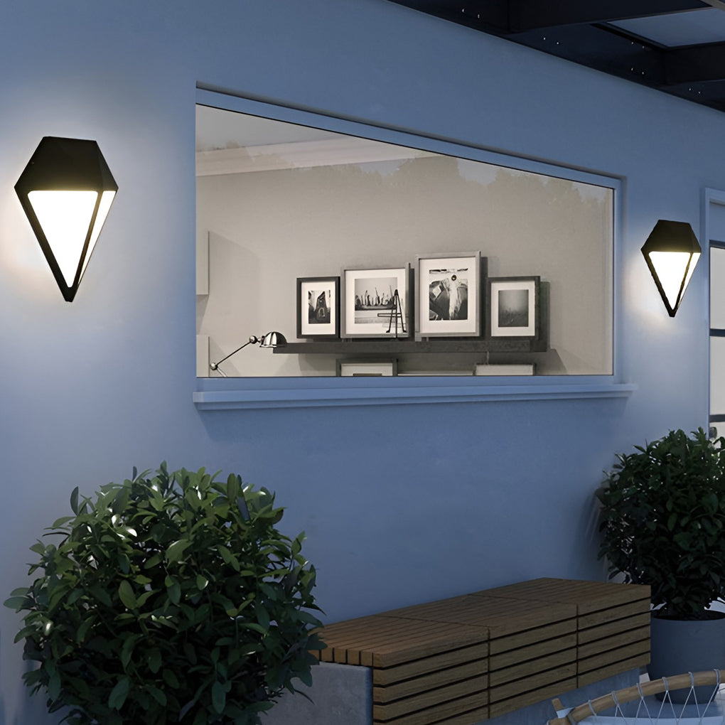 RAVENWOOD MODERN GEOMETRIC OUTDOOR WALL SCONCE