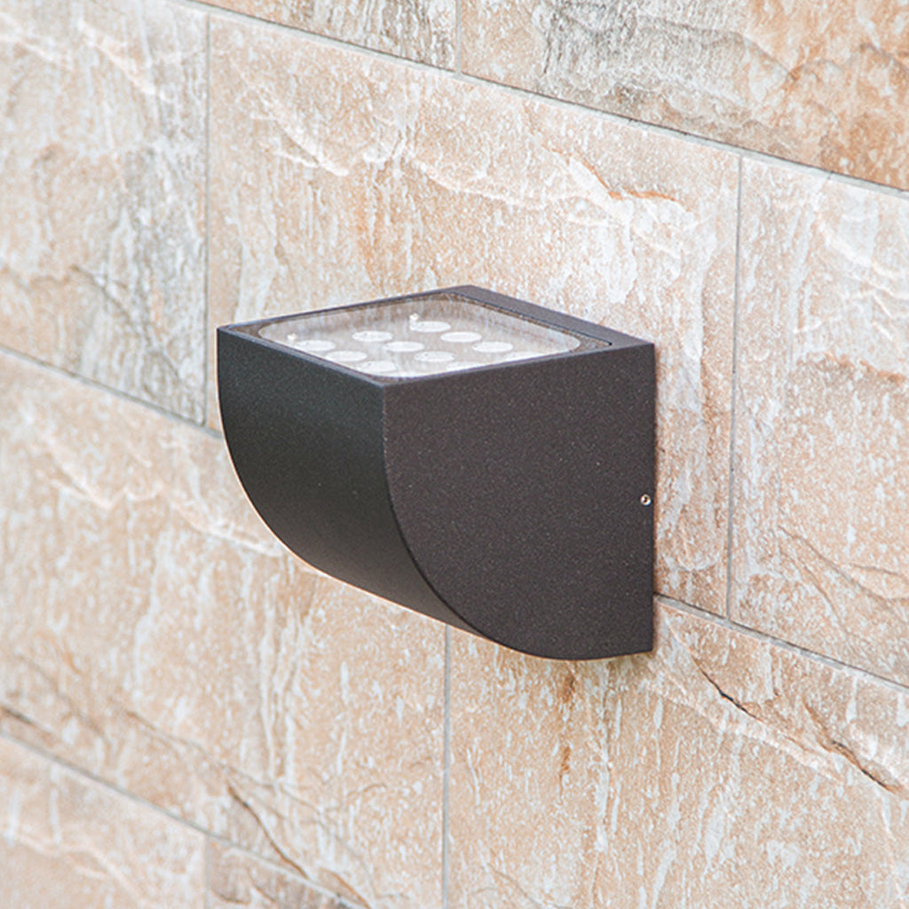 WINCHESTER WEATHERPROOF DIRECTIONAL WALL SCONCE