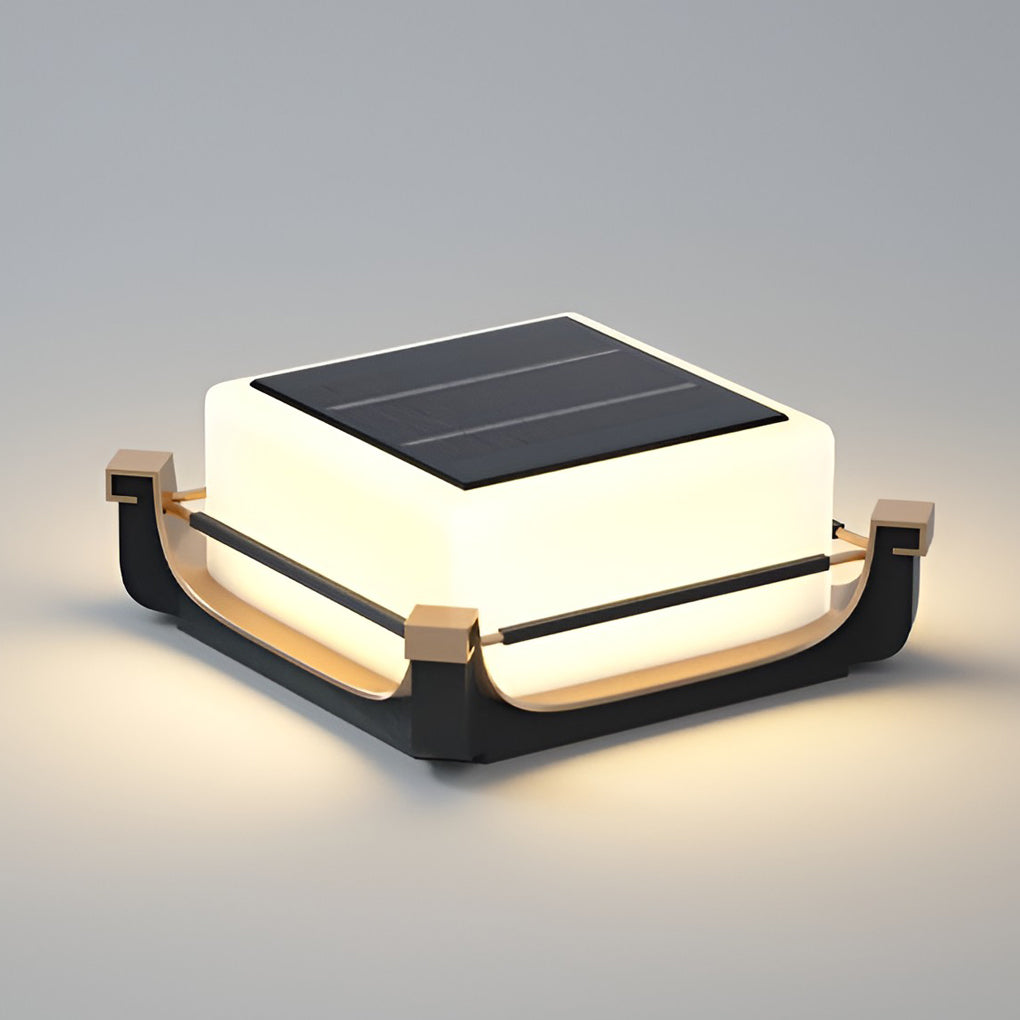RAVENSWORTH SOLAR ILLUMINATED DECK POST LANTERNS
