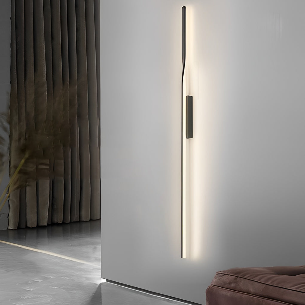 WINTHROP LINEAR BLACK LED WALL SCONCE