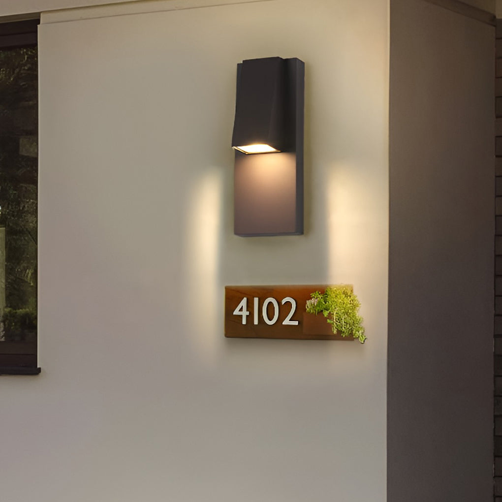 RAVENSWORTH RECTANGULAR OUTDOOR LED WALL SCONCE
