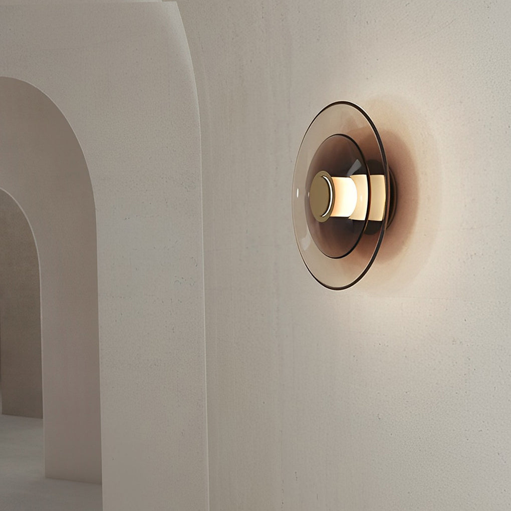 WINTHORPE DUAL-LAYERED GLASS WALL LANTERN