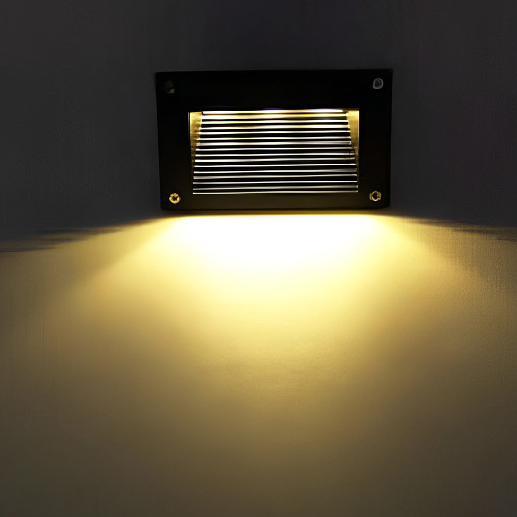 WINDSOR ALUMINUM RECESSED STEP LIGHTS WITH 3W LED ILLUMINATION