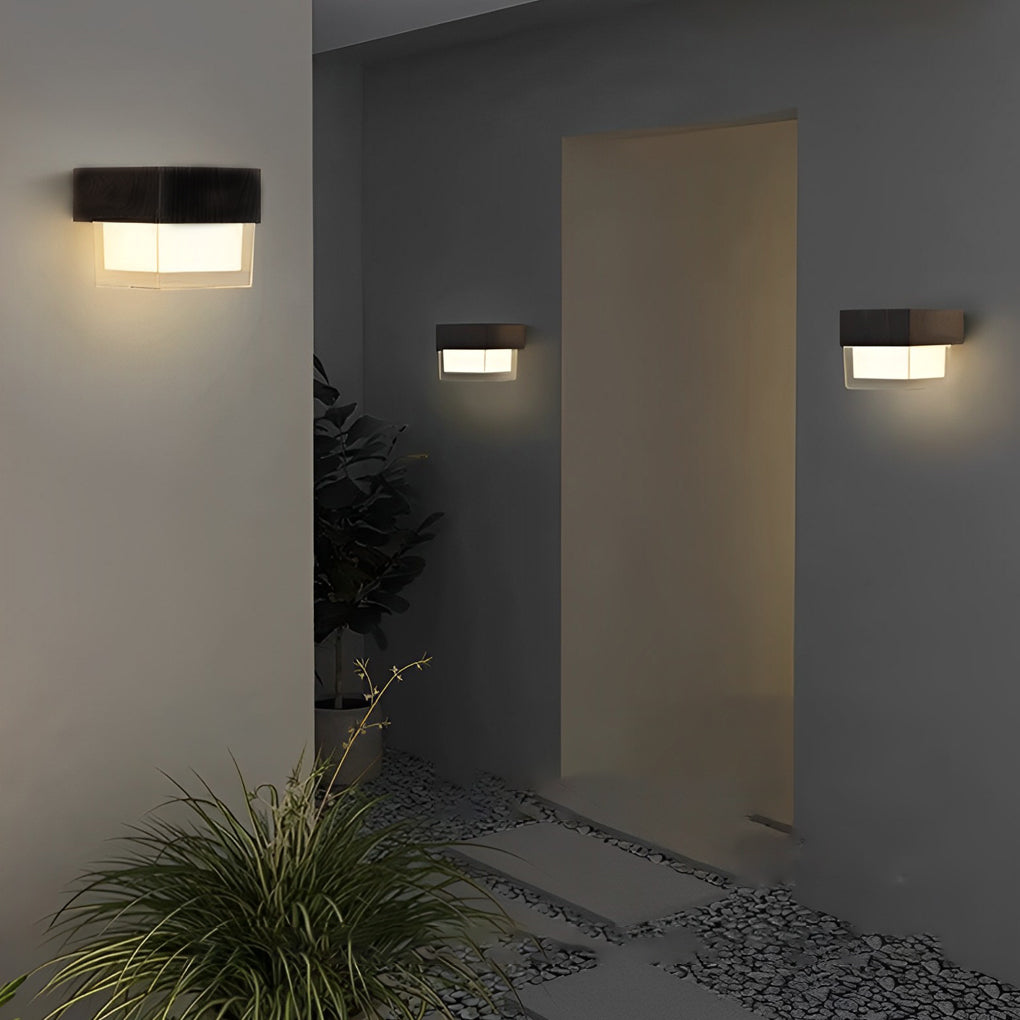 RAVENHALL SOLAR-POWERED RECTANGULAR OUTDOOR LIGHTING