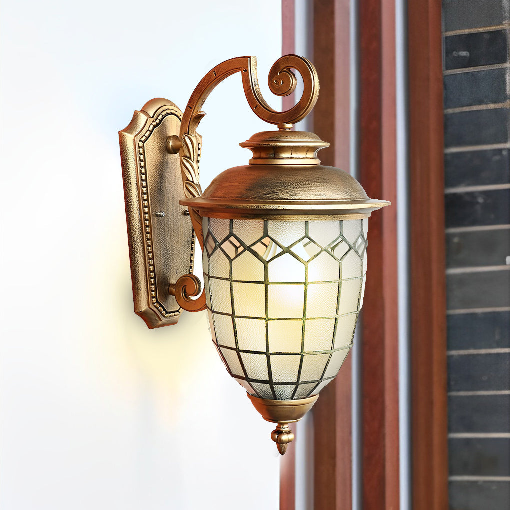 WINDSOR WATERPROOF WALL LANTERN, VINTAGE EUROPEAN DESIGN
