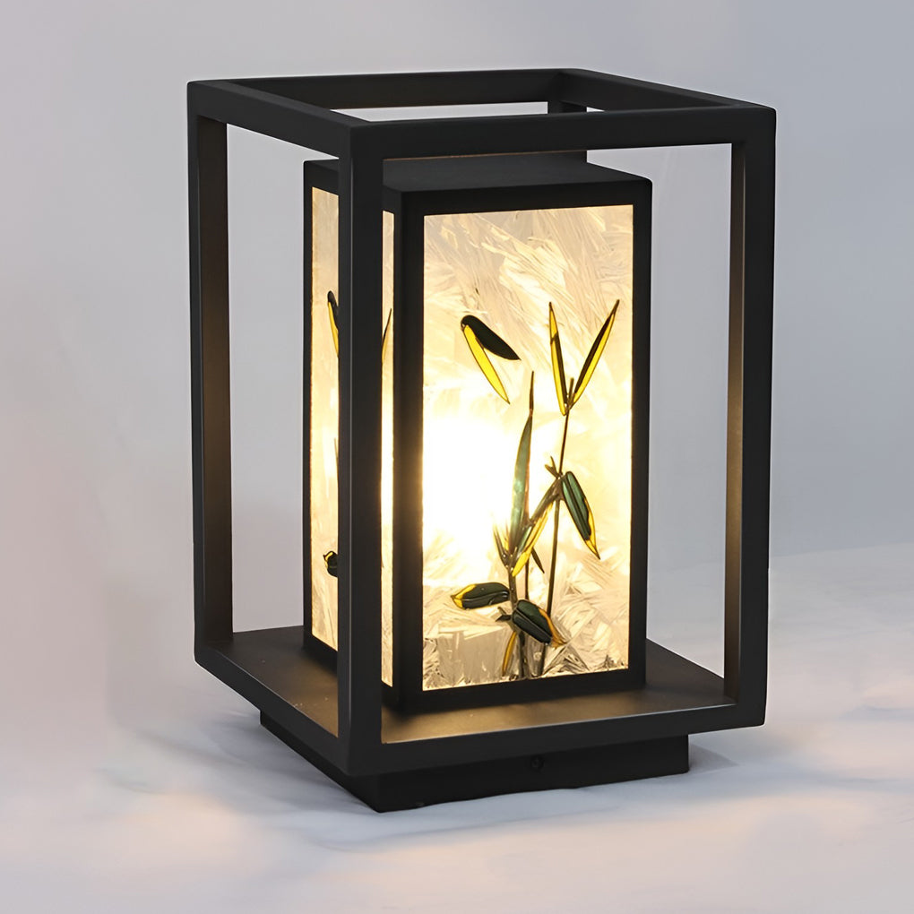 RAVENSCROFT ILLUMINATED GARDEN PATH LIGHTS WITH ORNATE NATURE DESIGN