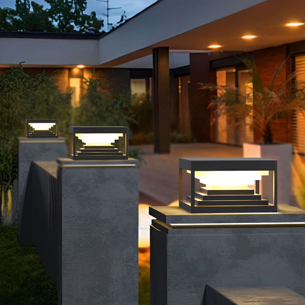 BRAMBLECROFT SQUARE SOLAR POST ILLUMINATORS