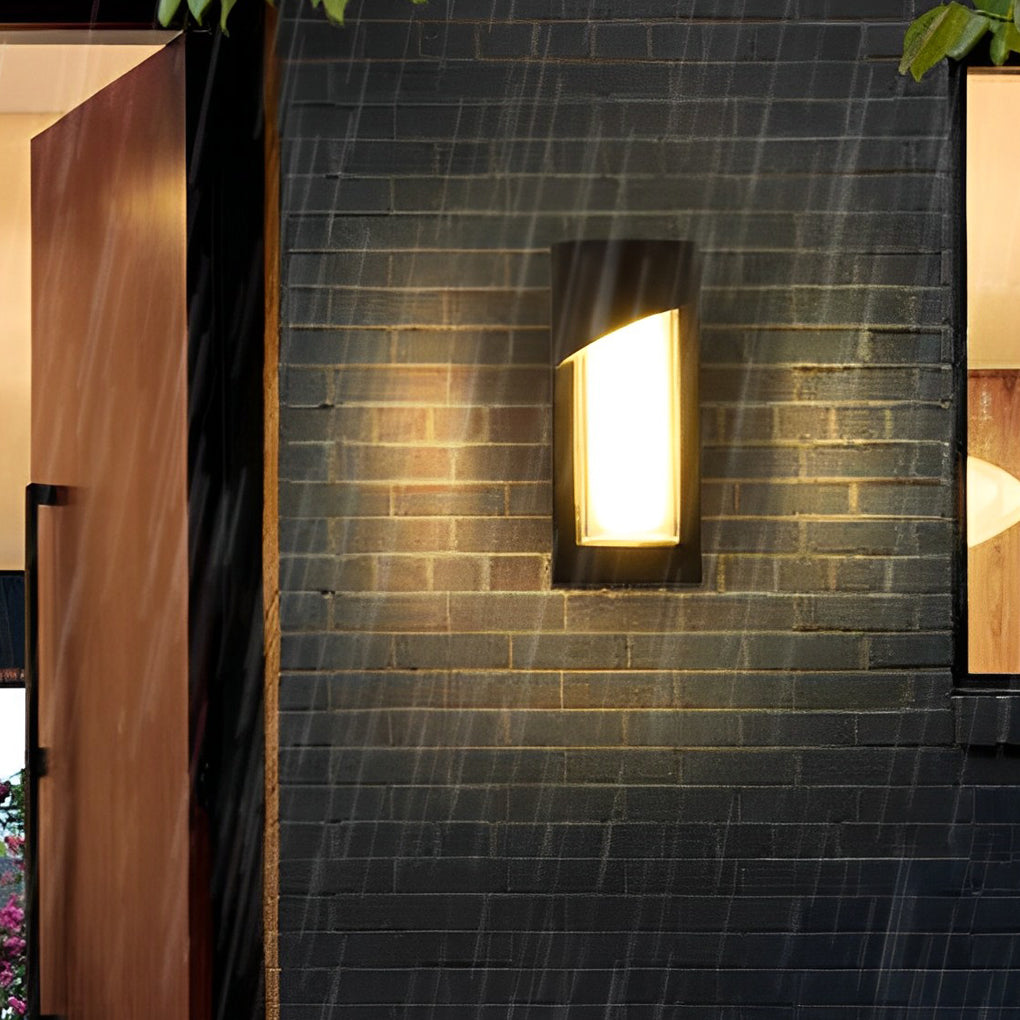 RAVENHURST AQUA-RESISTANT LED EXTERIOR WALL LIGHTING
