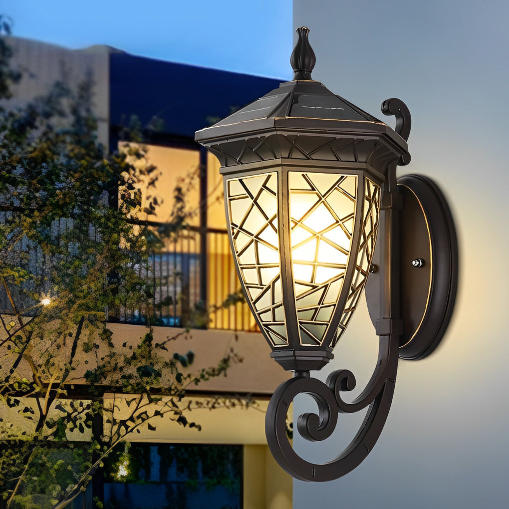 WINCHESTER SOLAR-CHARGED BLACK WALL LANTERN WITH VINTAGE GEOMETRIC DESIGN