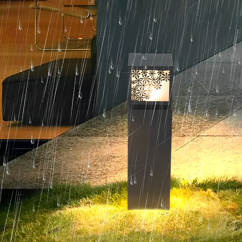 WINTERTHORPE SOLAR-POWERED SNOWFLAKE BOLLARD LANTERN, MODERN OUTDOOR WATER-RESISTANT GARDEN LIGHT