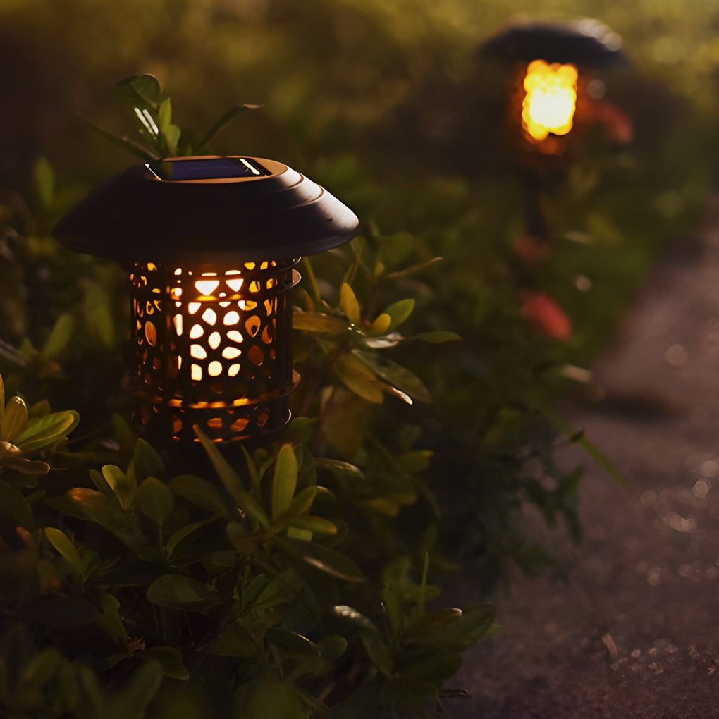 FENWICK SOLAR EMBER GLOW OUTDOOR LIGHTING