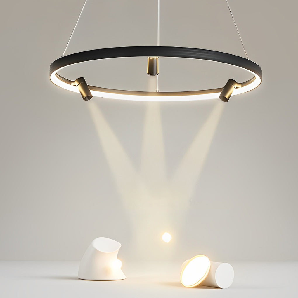 WINTHROP CIRCULAR LED LANTERN WITH CUSTOMIZABLE BEAM