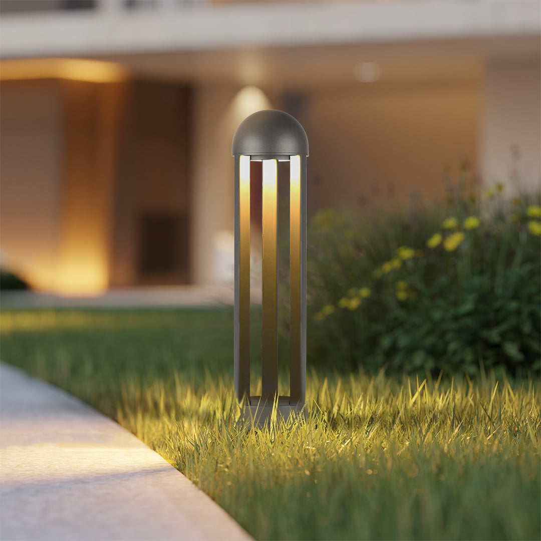 RAVENSCROFT MODERN GARDEN LANTERN POST LIGHT