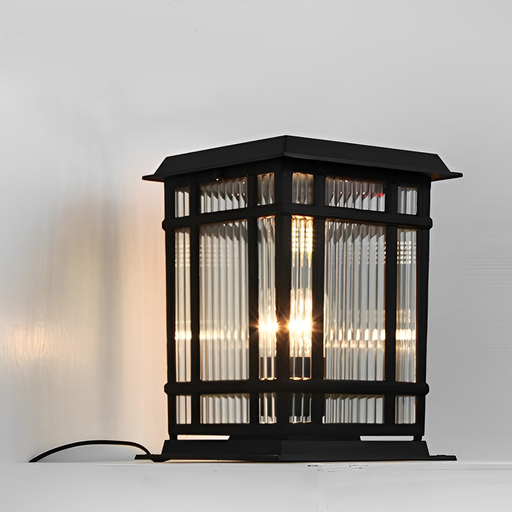 WINTERBOURNE SOLAR-POWERED OBSIDIAN FENCE LIGHTING