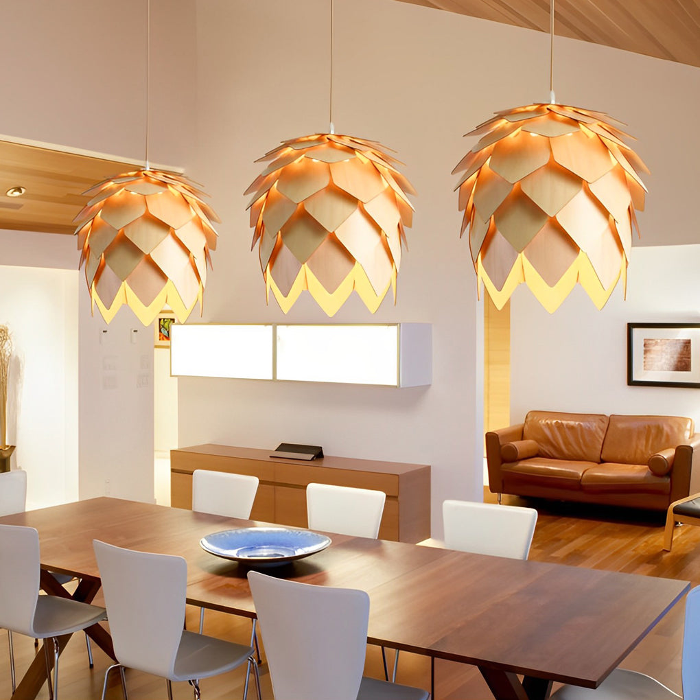 THISTLEWOOD PINE CONE ILLUMINATOR