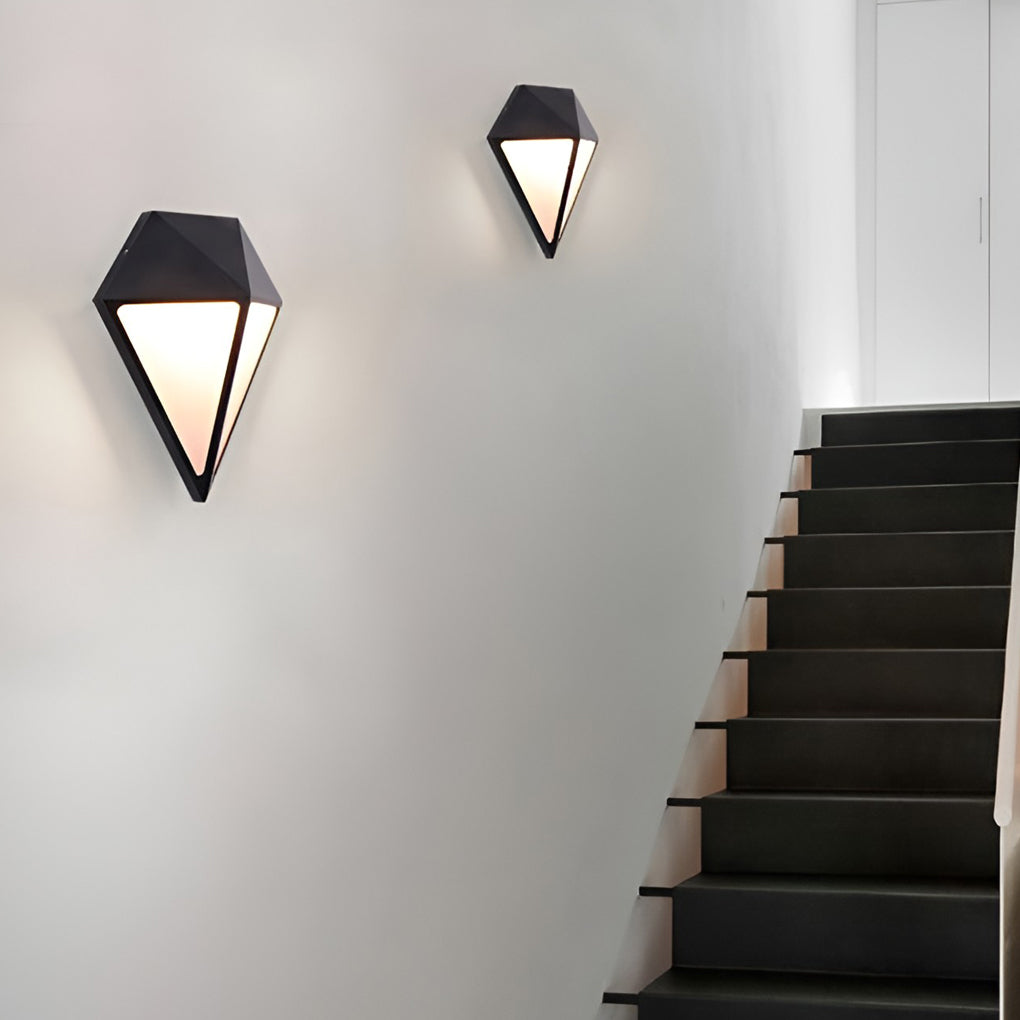 RAVENWOOD MODERN GEOMETRIC OUTDOOR WALL SCONCE