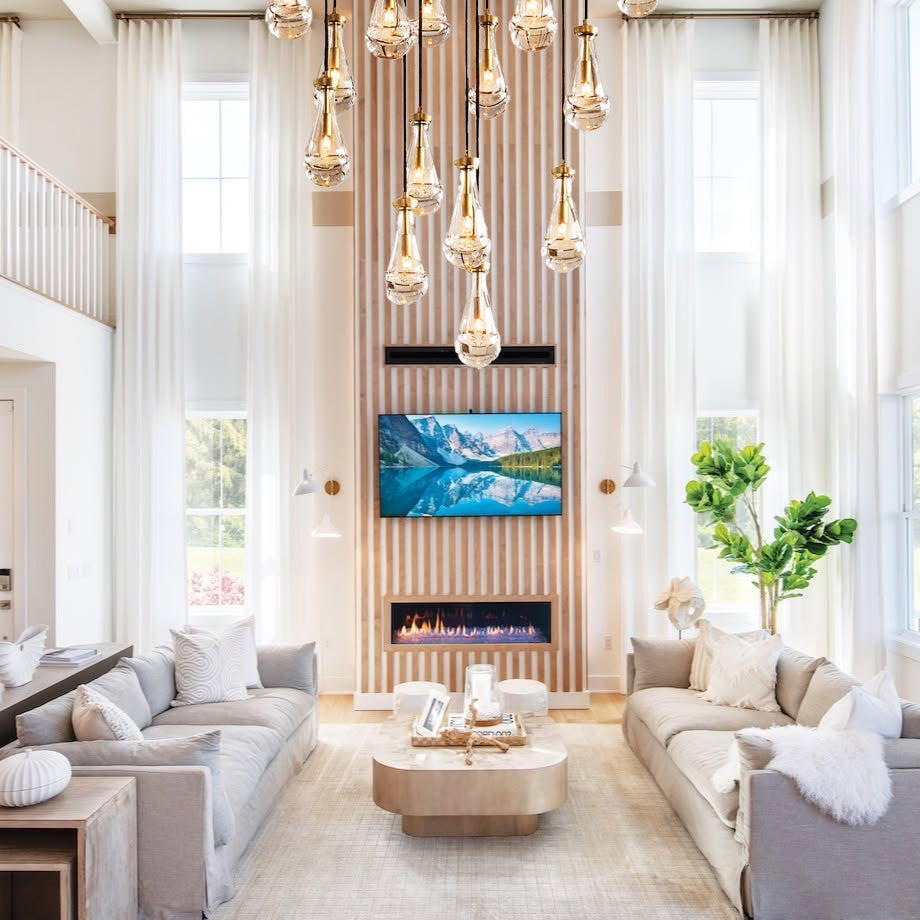 VERDANT AURORA SPHERE LUMINAIRE