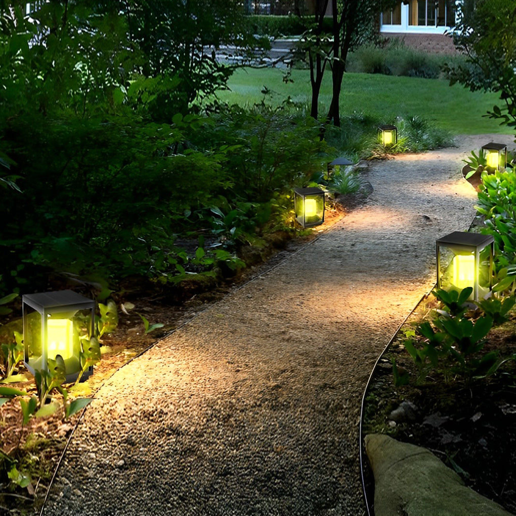WINDSOR SQUARE SOLAR FENCE LIGHTING WITH WATERPROOF LED ILLUMINATION