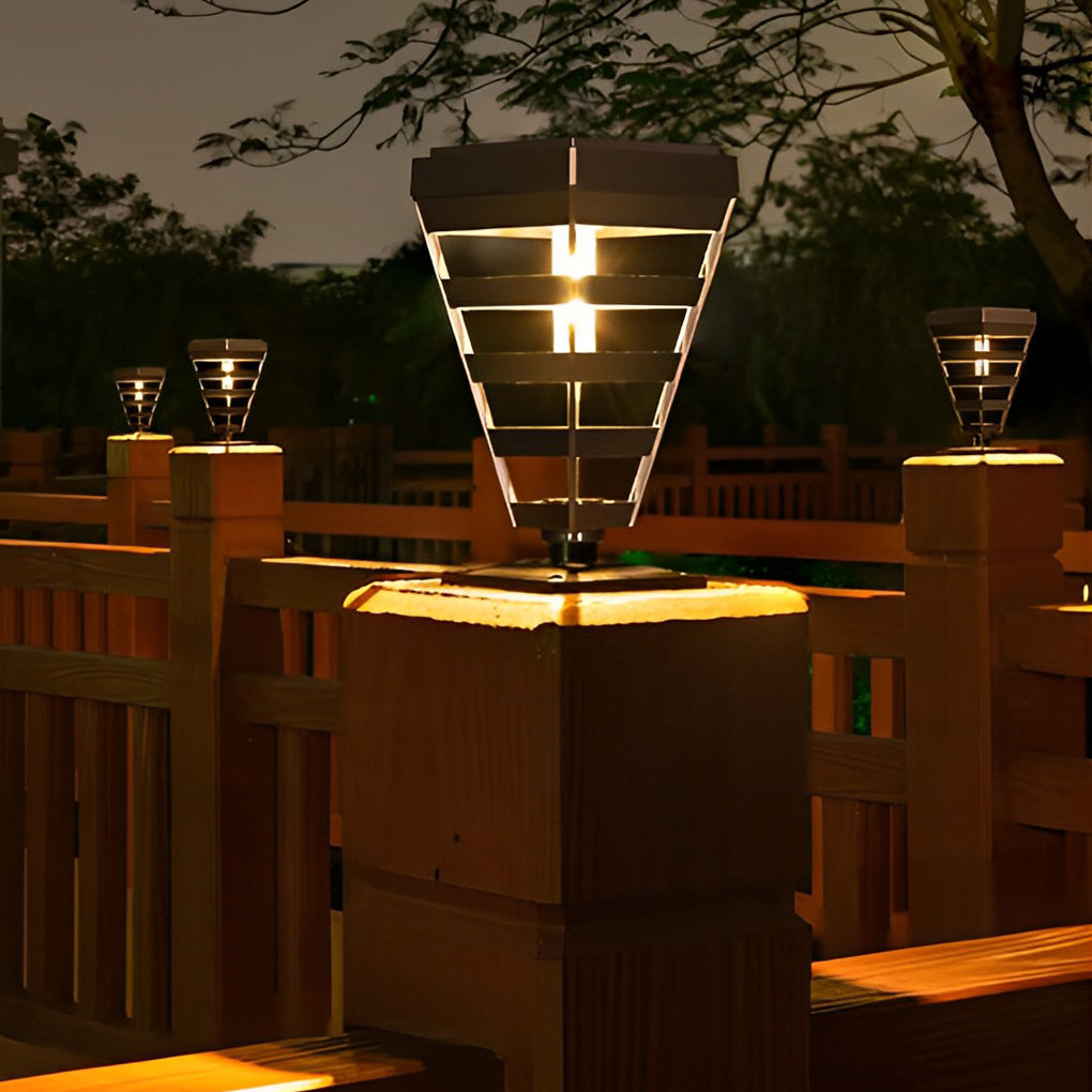 WINDSOR SOLAR GLOBE POST LANTERN WITH SMART LIGHTING TECHNOLOGY