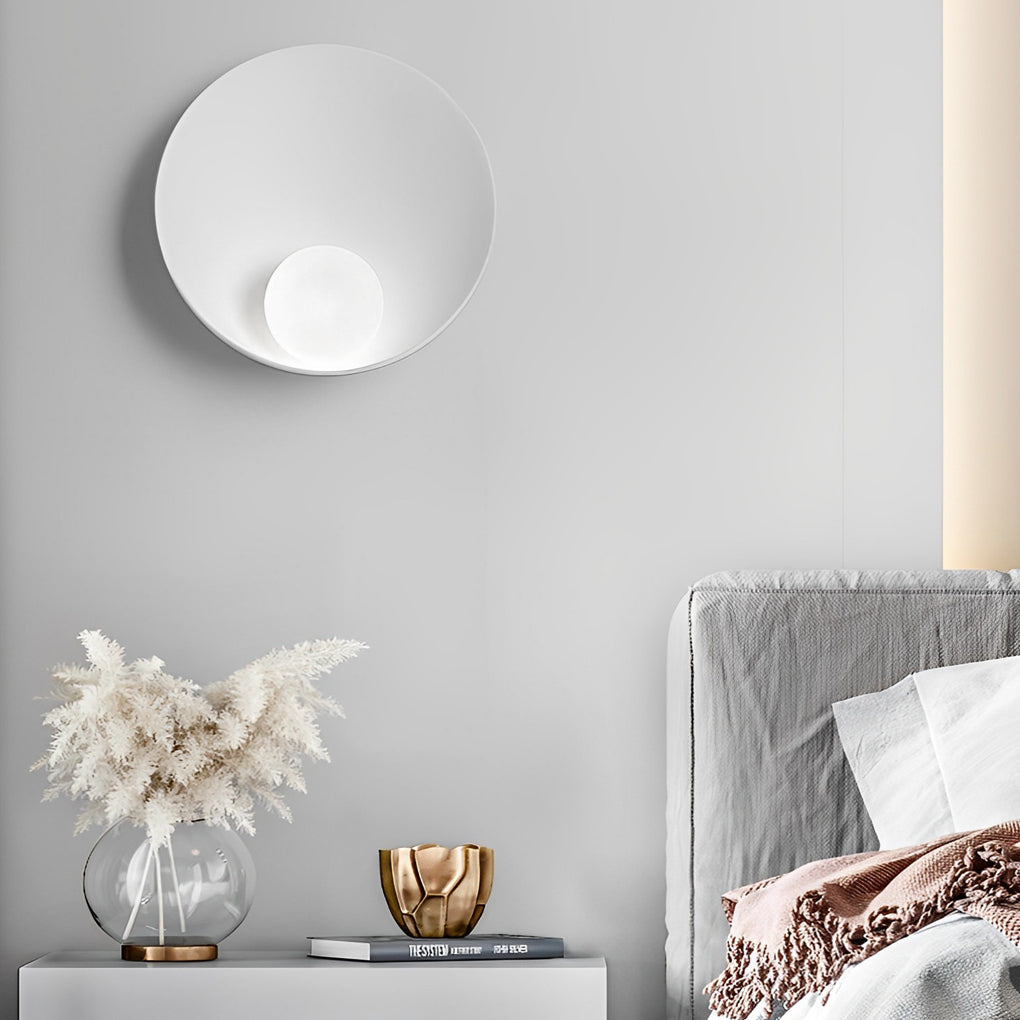 WINTHROP CIRCULAR RESIN AND GLASS WALL LANTERN