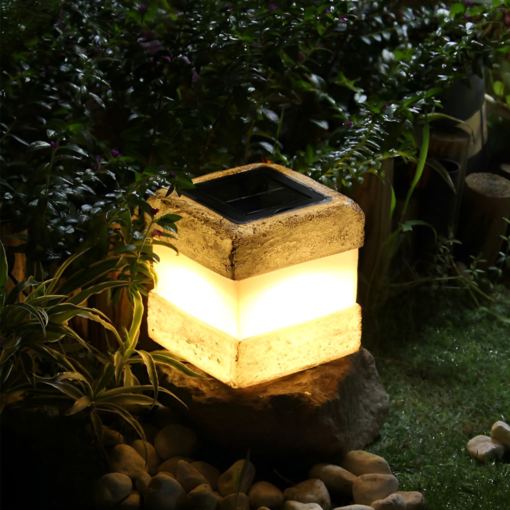 WINTHROP SQUARE SOLAR GARDEN ILLUMINATOR