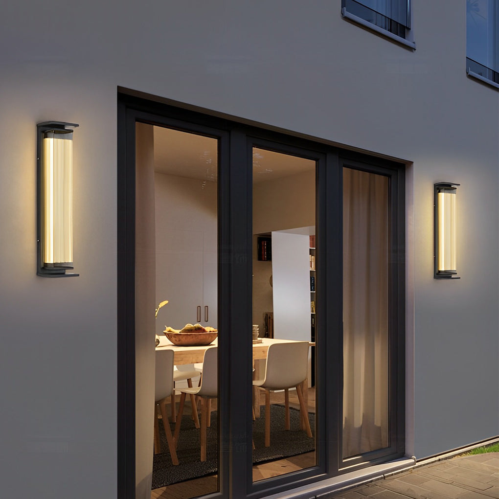 RAVENSHIRE MODERN STRIP LED OUTDOOR WALL ILLUMINATOR