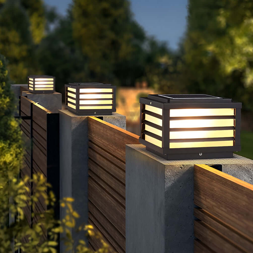 WINDSOR SOLAR GLOW FENCE POST ILLUMINATORS