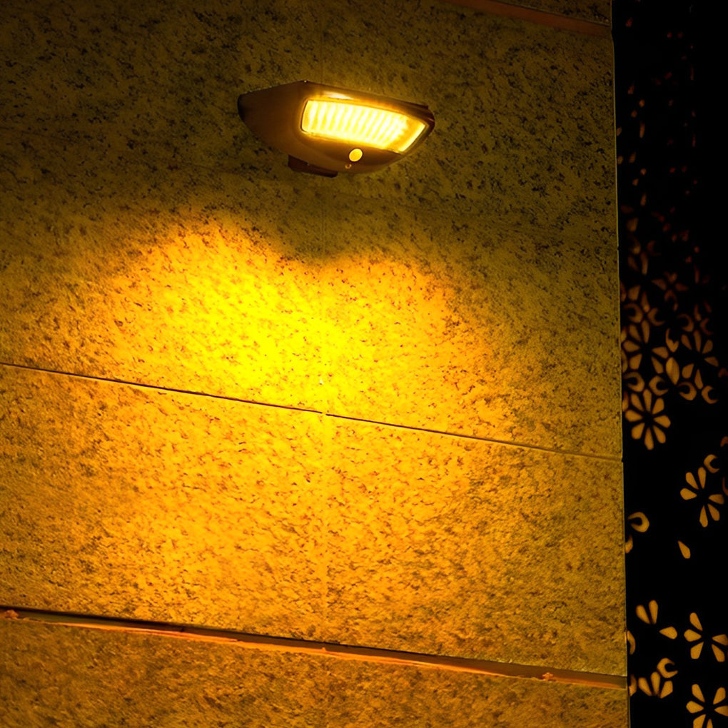 RAVENHALL SOLAR-POWERED MOTION DETECTOR WALL SCONCE WITH 45° TILT