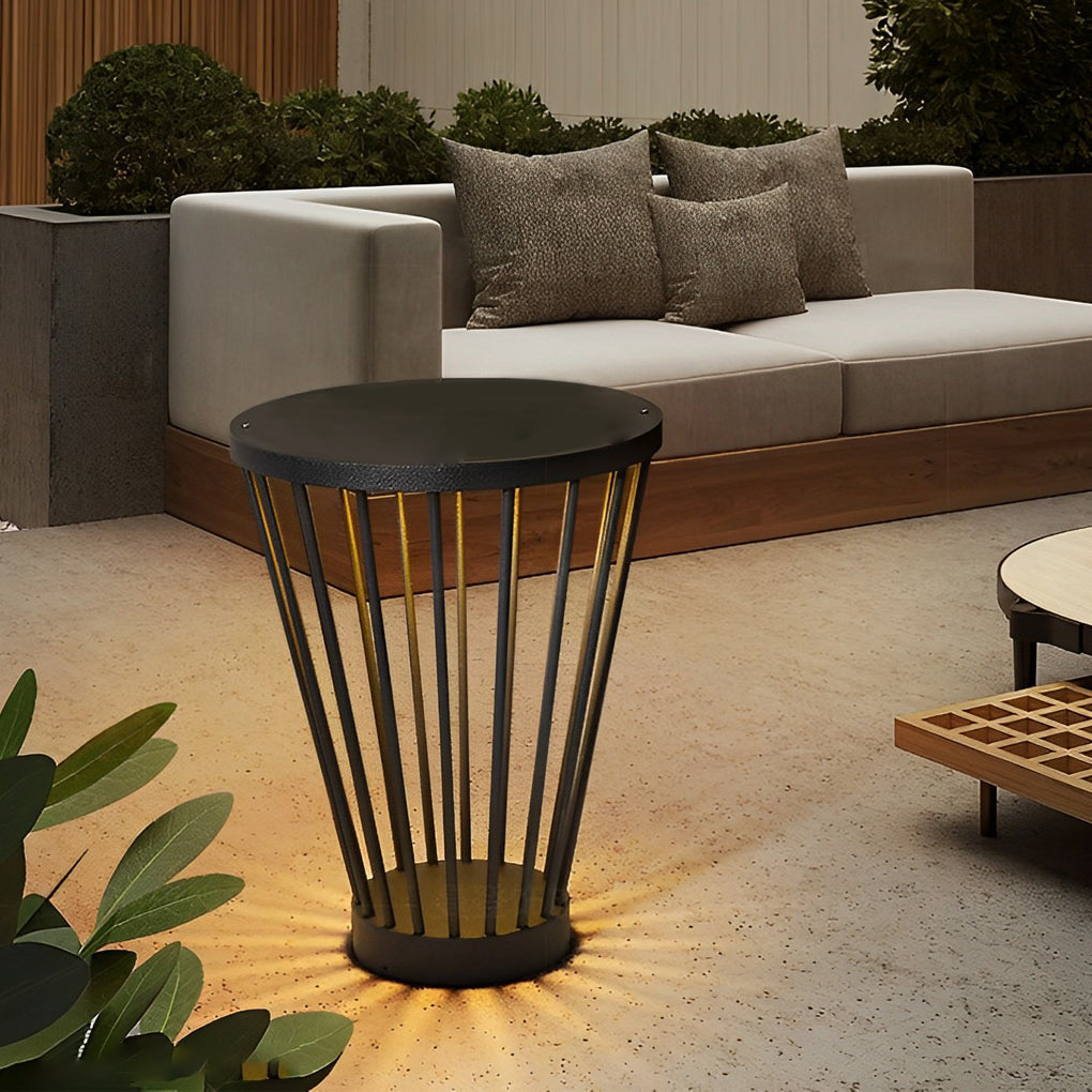 CHARLESTON HARBOR OUTDOOR LED LAMP WITH INTEGRATED TABLE