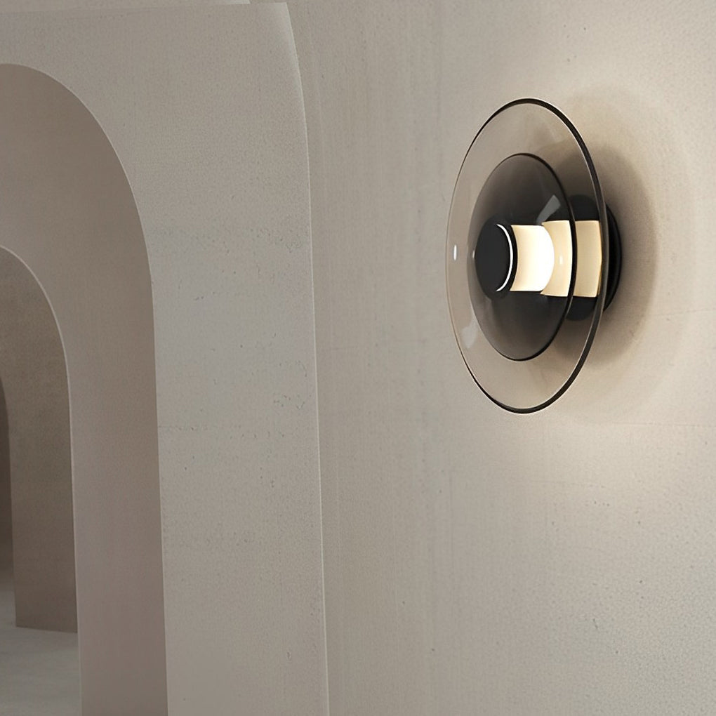 WINTHORPE DUAL-LAYERED GLASS WALL LANTERN