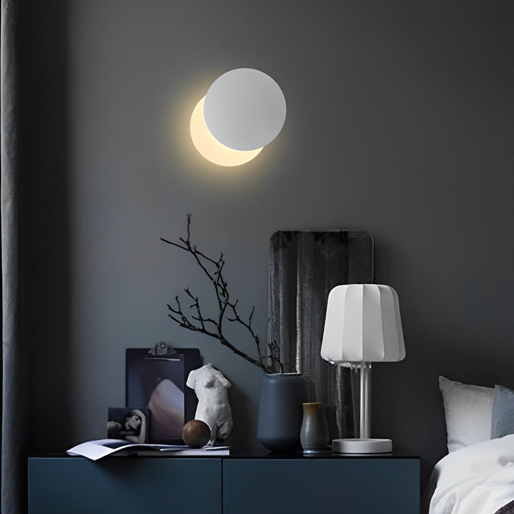 WINDSOR SPINNING CIRCLE LED WALL LANTERN