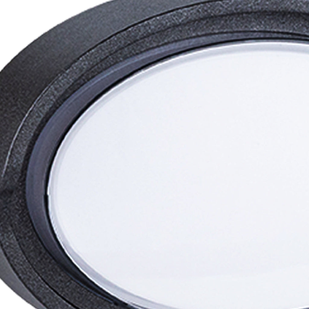 BLACKWATER RAINPROOF OUTDOOR WALL SCONCE IN MINIMALIST DESIGN