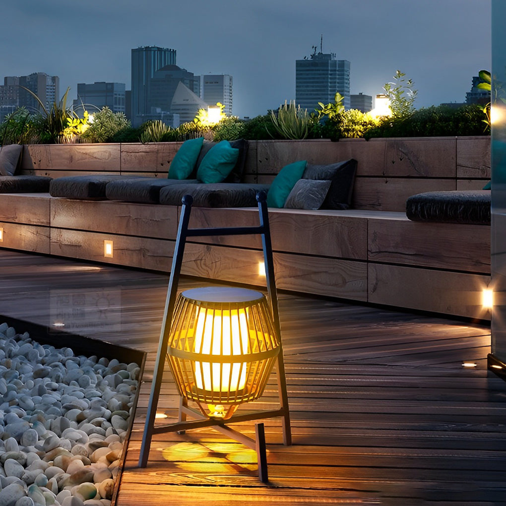 WILLOUGHBY SOLAR GLOWING LANTERN - Portable Dimmable LED Outdoor Light with Modern Design"

2. "CHARLESTON NIGHTSCAPE LANTERN - Intelligent Dimmable Solar-Powered Outdoor Illumination"

3. "DORCHESTER RADIANCE LANTERN - Sleek Black Portable LED Solar Ligh