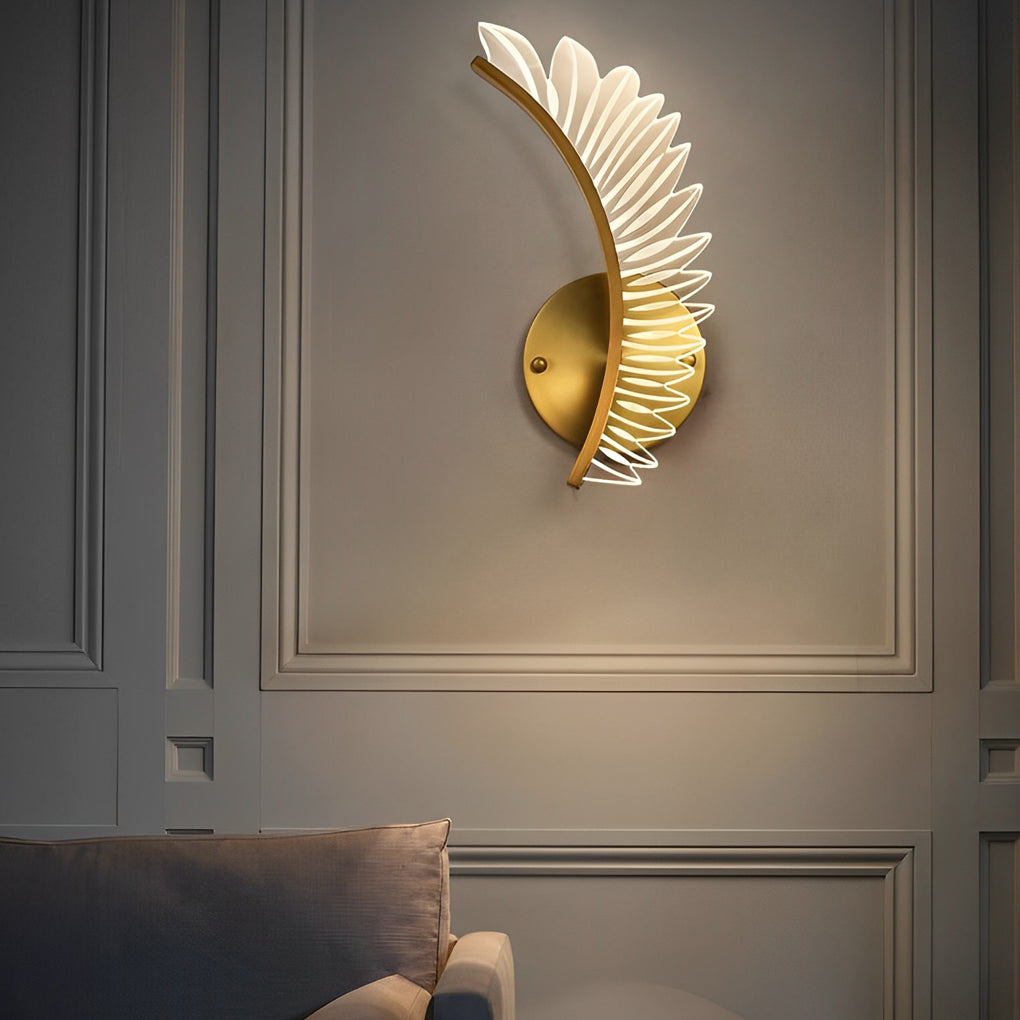 WINTHORPE ACRYLIC FOLIAGE LED DIMMABLE WALL SCONCE