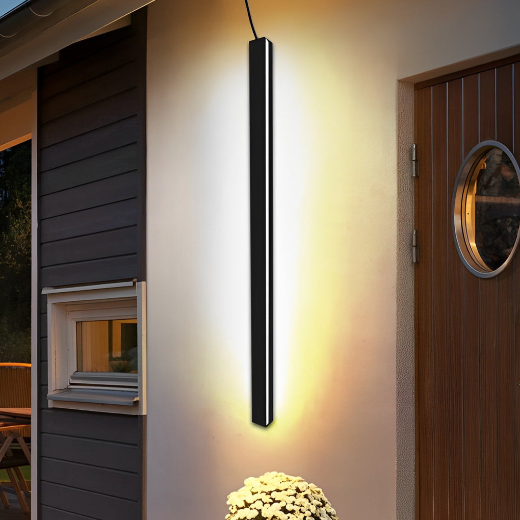 WINTHROP SLIMLINE SOLAR WALL LANTERN, WATER-RESISTANT BLACK FINISH