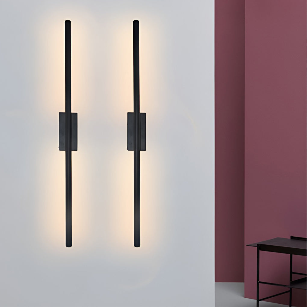 WINDSOR BRIGHT METAL STRIP WALL LANTERN