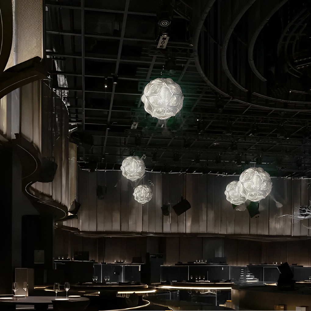 WINTHORPE SCULPTURAL METAL PENDANT LIGHT
