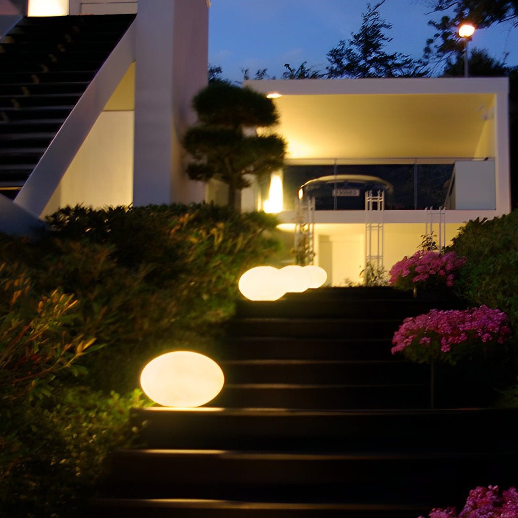 WINTERBOURNE RESIN PEBBLE GLOW GARDEN LIGHT