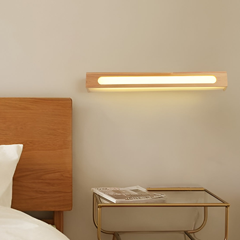 WINDSOR WOODEN RECTANGLE WATER-RESISTANT LED MIRROR SCONCE
