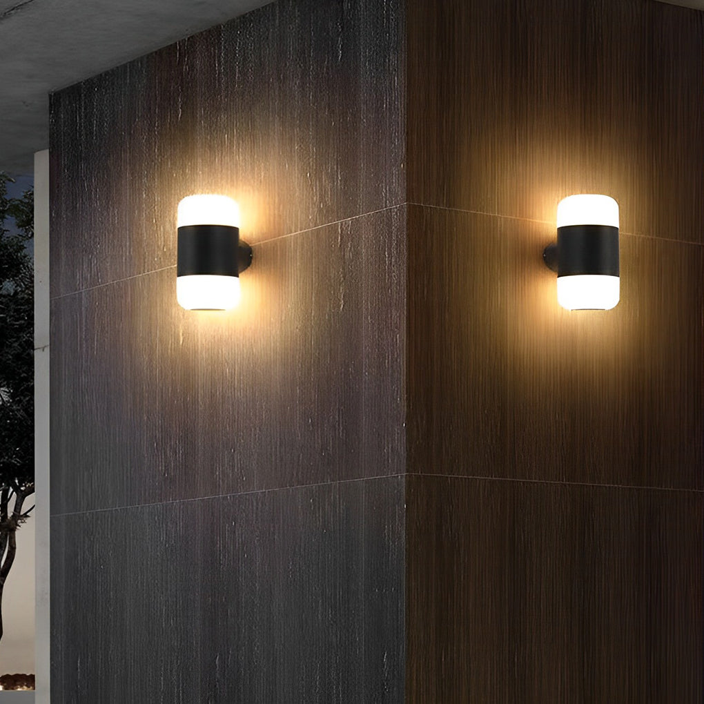 RAVENHURST CIRCULAR LED OUTDOOR LIGHTING, WATER-RESISTANT BLACK WALL FIXTURE