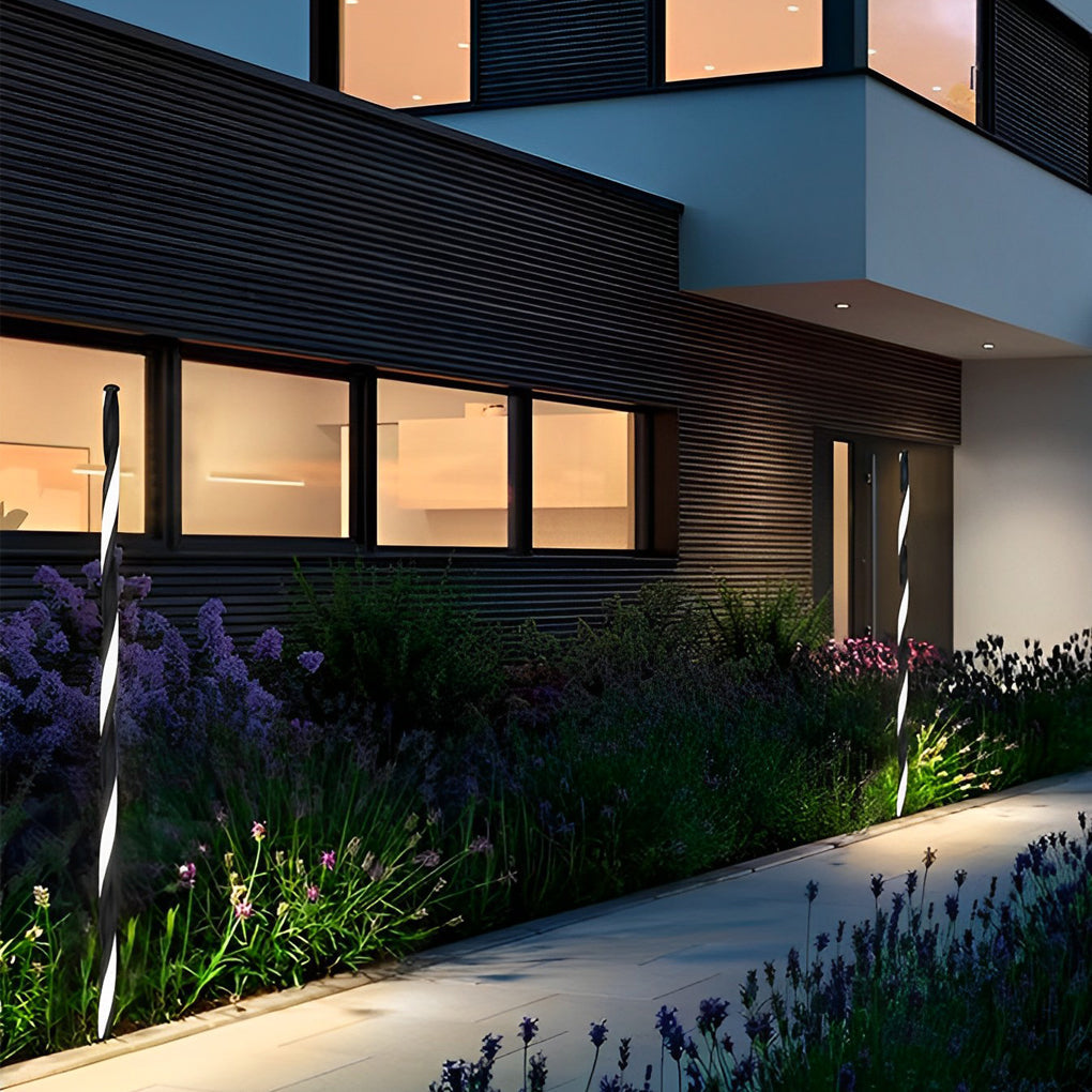 BRAMLEY SOLAR PATHWAY BEACON WITH LINEAR LED ILLUMINATION
