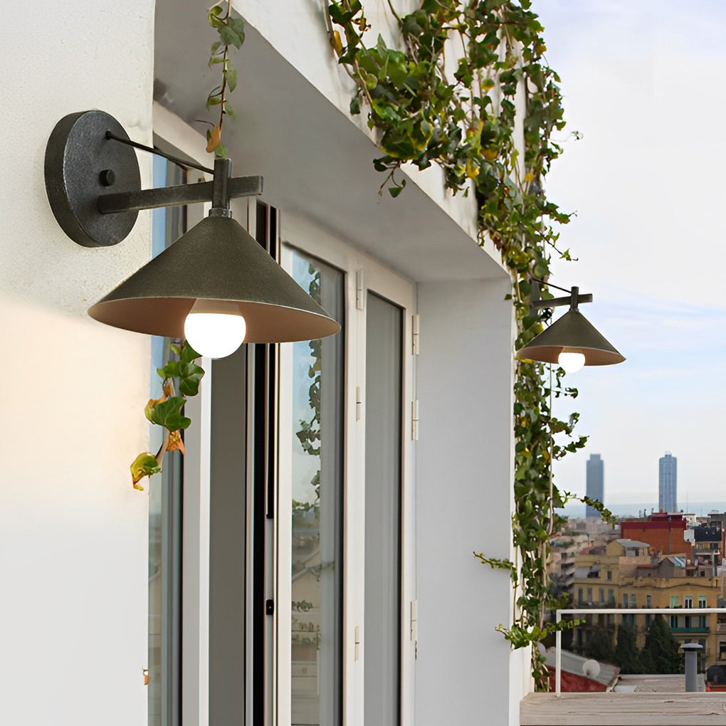 BRADSHAW CONE SHAPED OUTDOOR LIGHTING FIXTURE