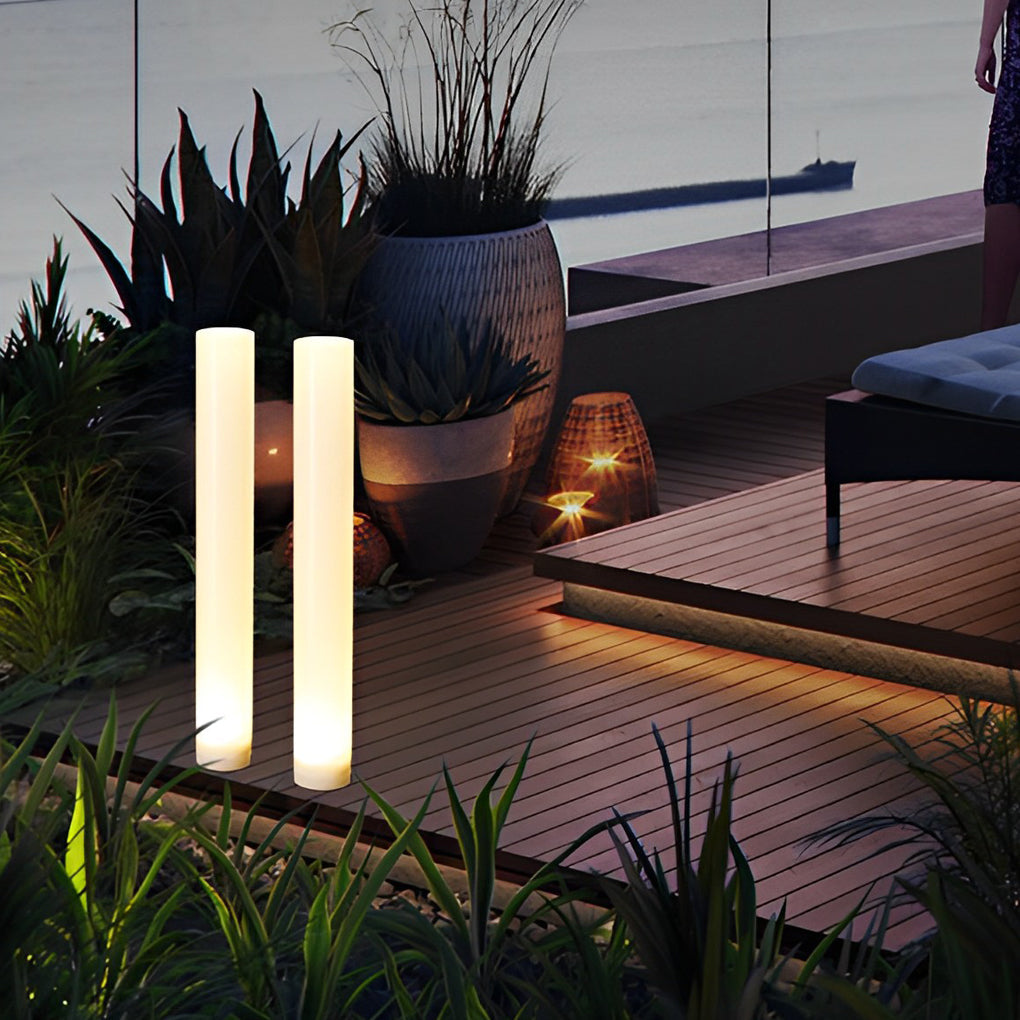 WINDSOR WHITE RAINPROOF SOLAR GARDEN COLUMN LIGHT
