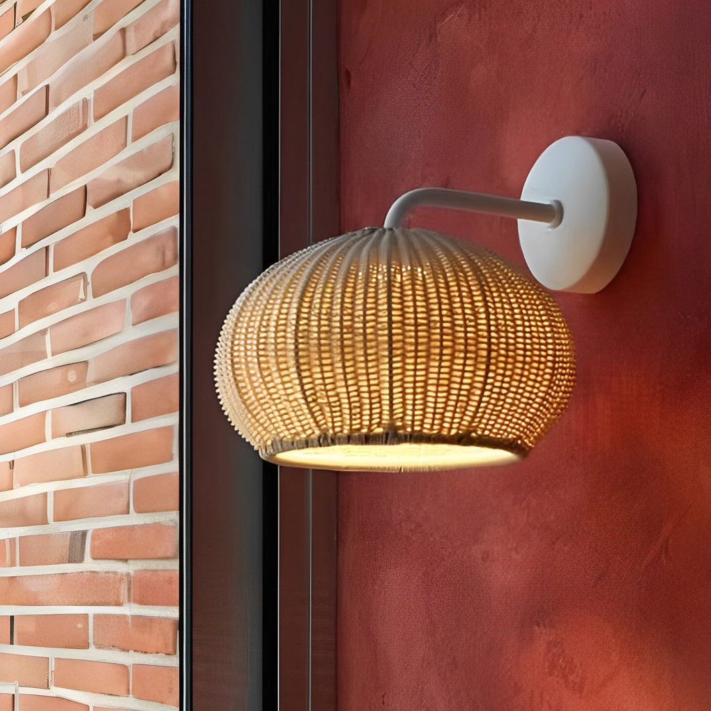 WINDSOR WICKER OUTDOOR LANTERN WALL SCONCE