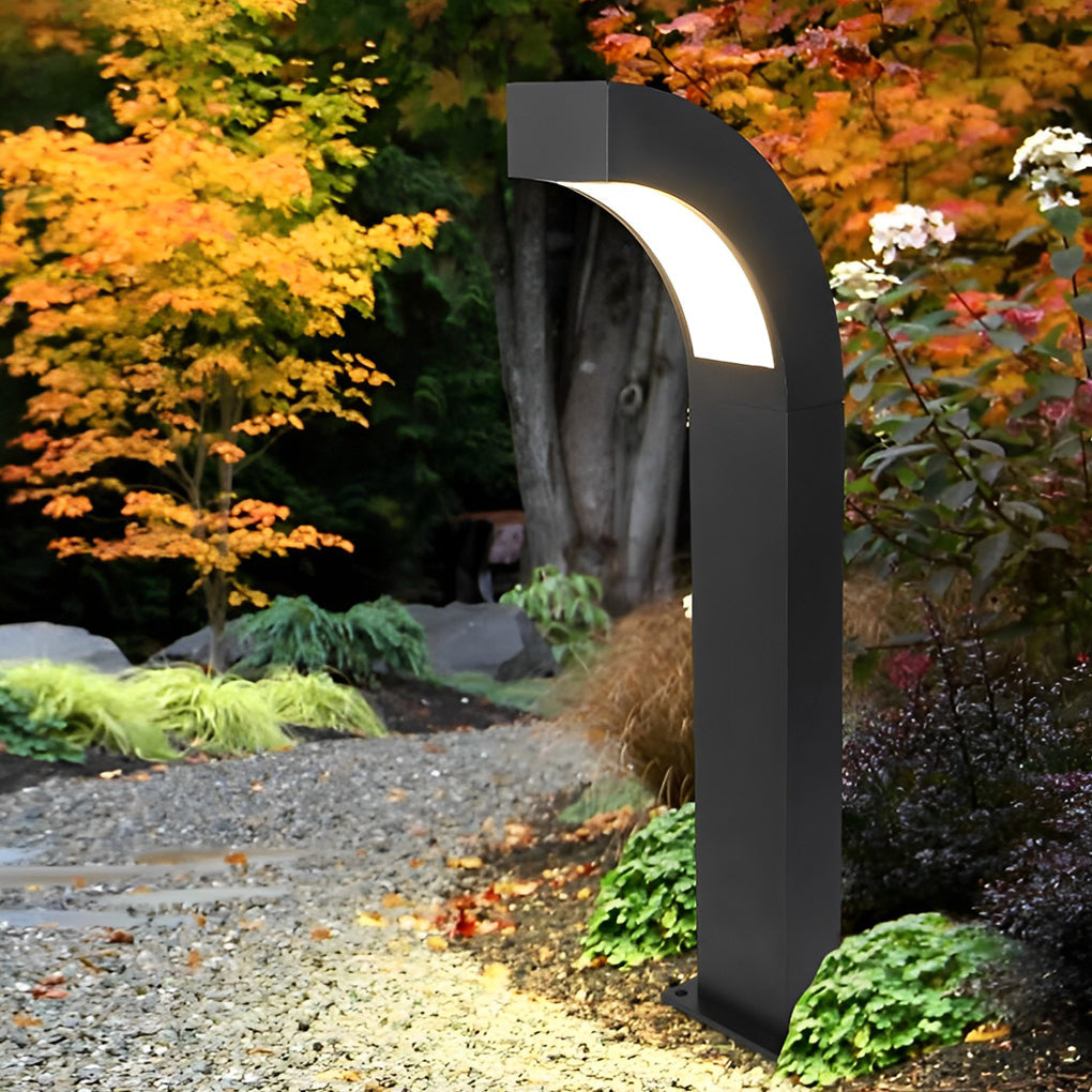 FENWICK CURVED BLACK LED PATHWAY ILLUMINATOR