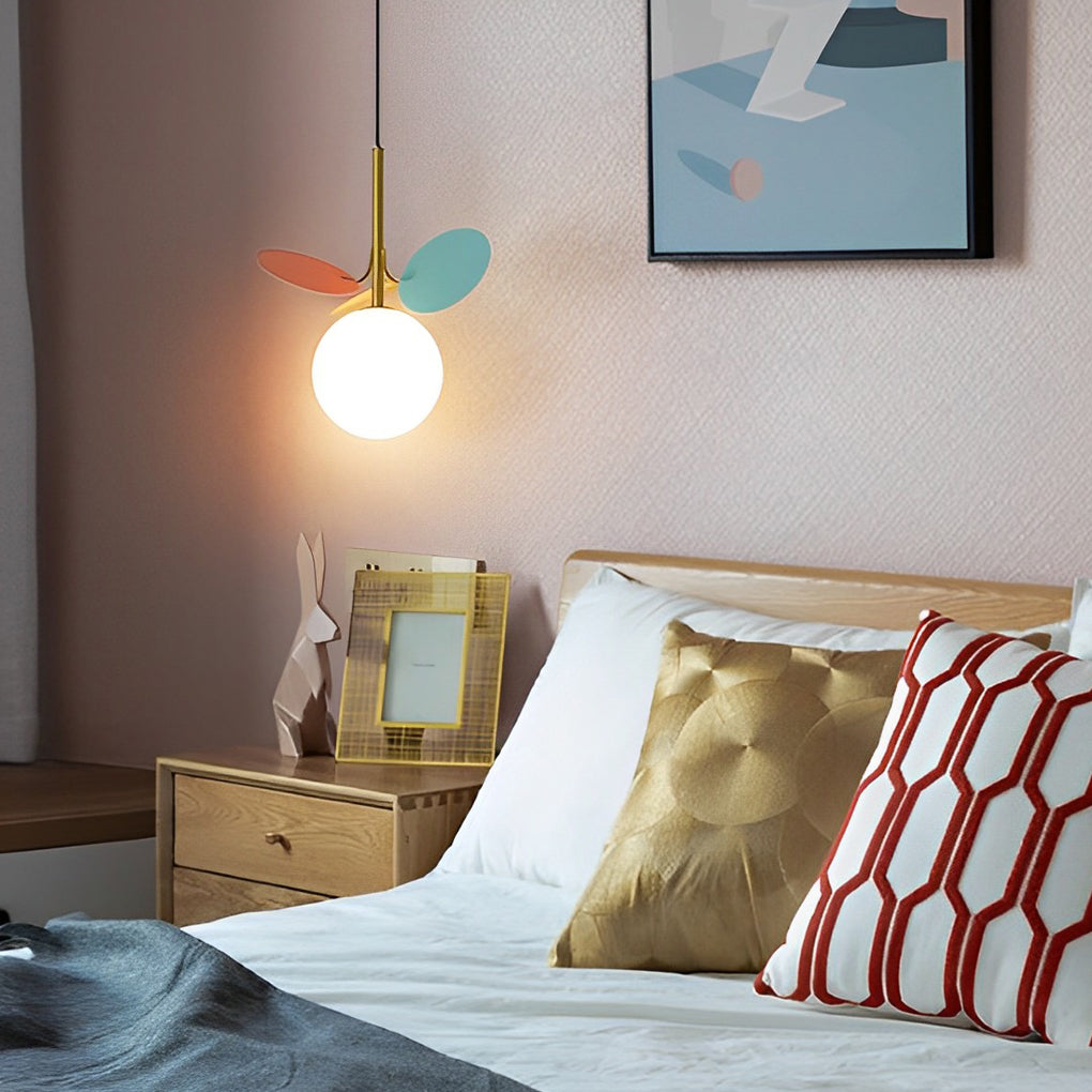 RAVENSHILL VIBRANT PETAL CHANDELIER